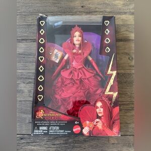 Disney descendants rise of hearts, queen of hearts doll